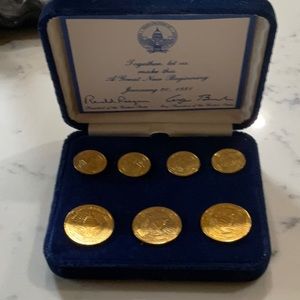 Ronald Reagan, commemorative blazer buttons